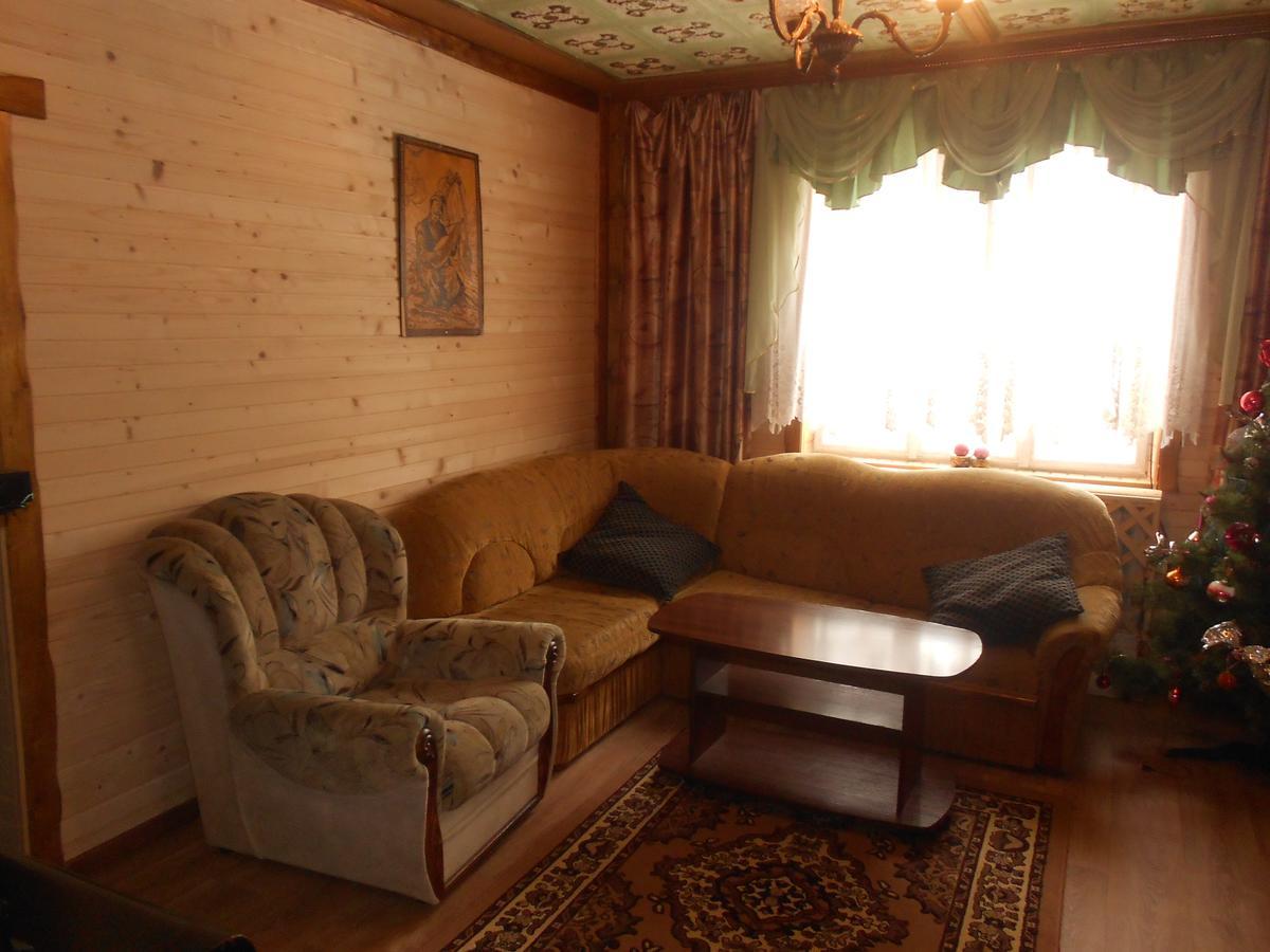 Sadyba Karpatskyi Vedmid Kosiv Exterior foto